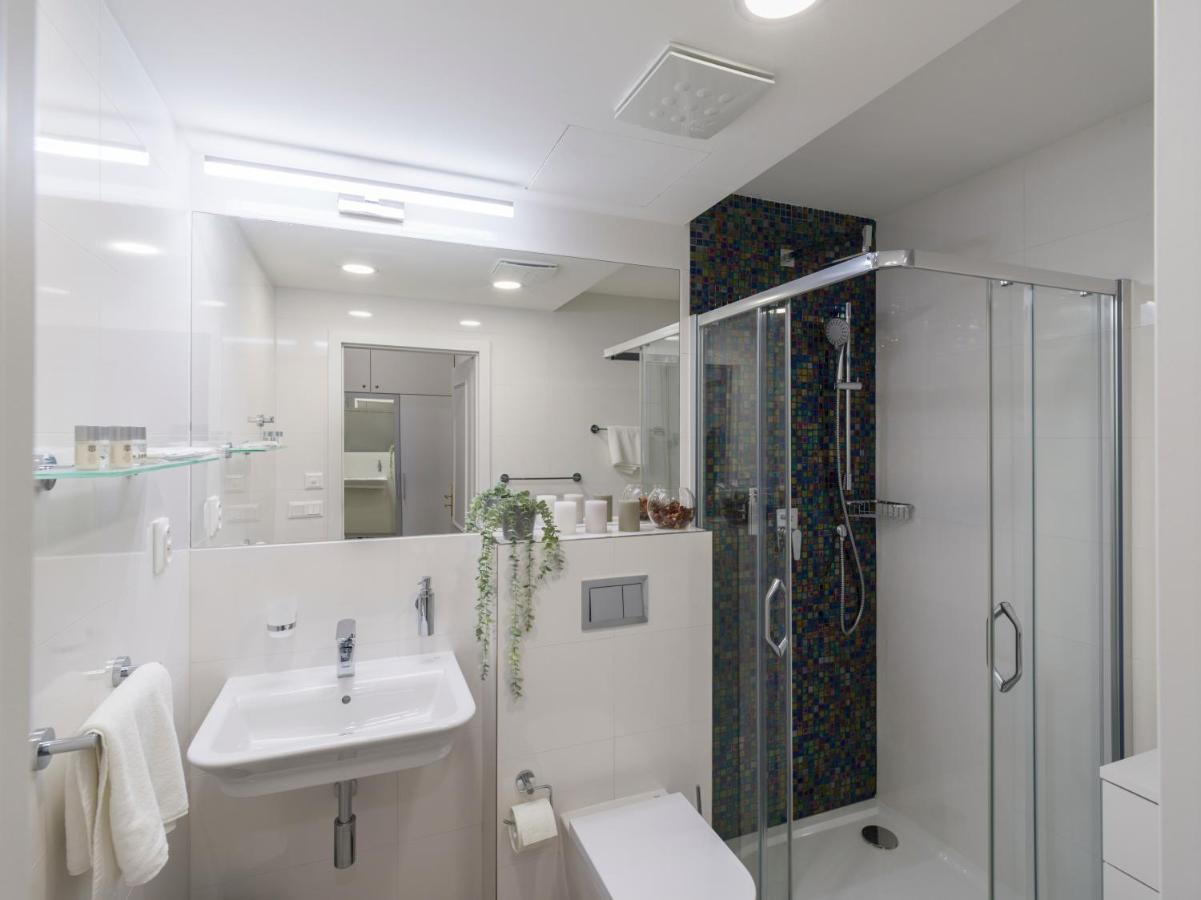 Bartal Apartments プラハ エクステリア 写真